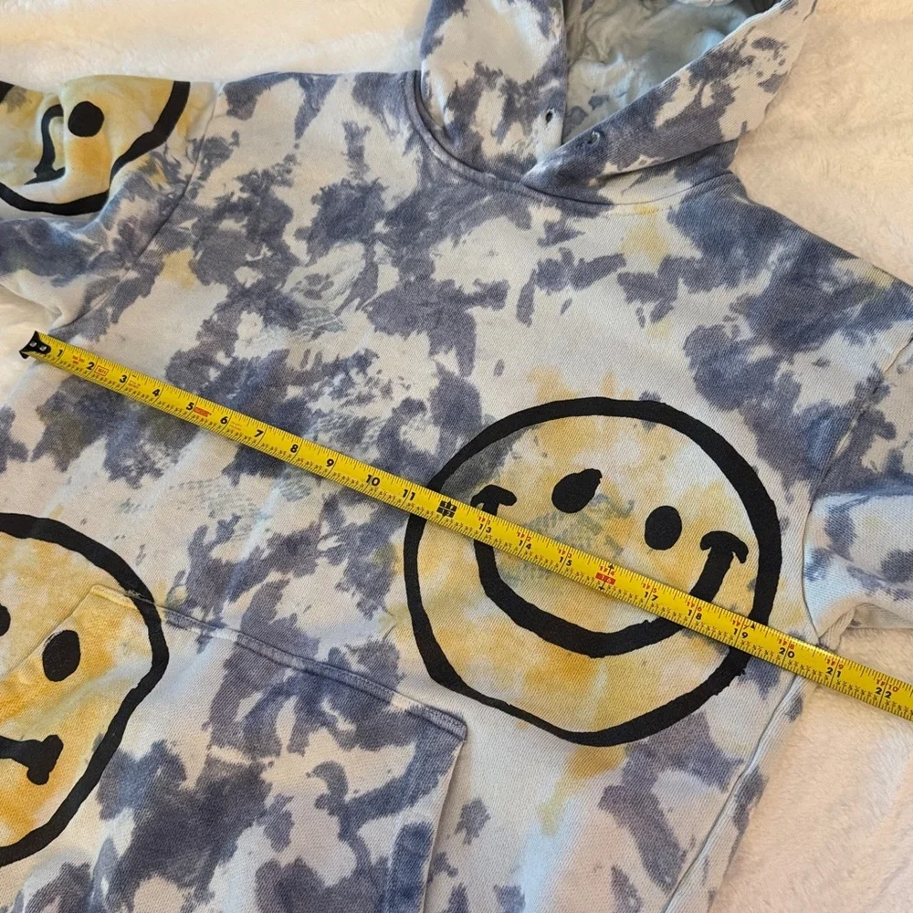 MARKET Smiley Sun Dye Blue white yellow Hoodie- size M - Picture 8 of 13